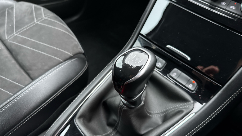 Vauxhall Grandland 1.2 Turbo Ultimate 5dr Petrol Hatchback